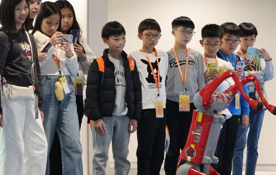  五年級韓國科技考察及文化學習交流團