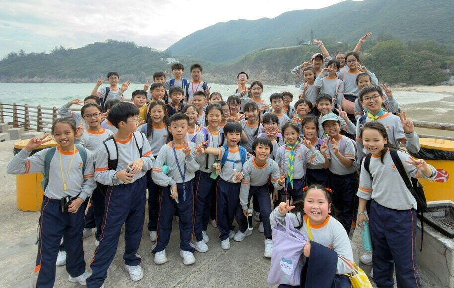 Cub Scouts Adventure: Hiking at Big Wave Bay!